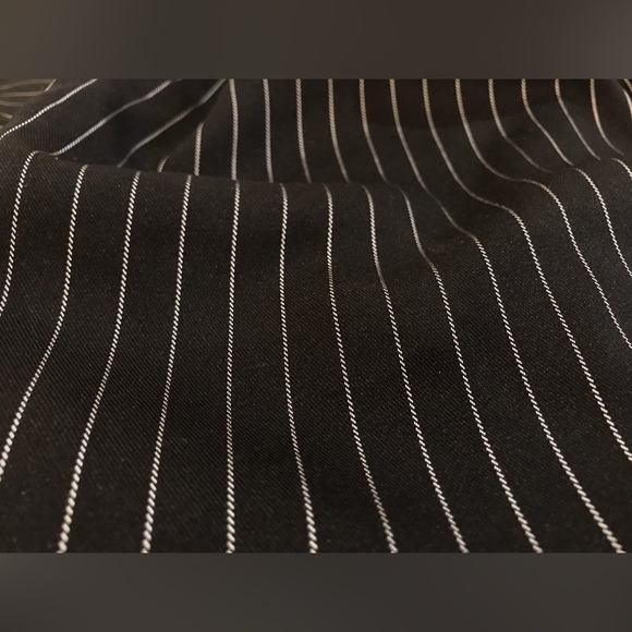 NWOT Indigo Rein Black & White Pinstripe Elastic Waist Casual Business Pant - 11 - Picture 2 of 9